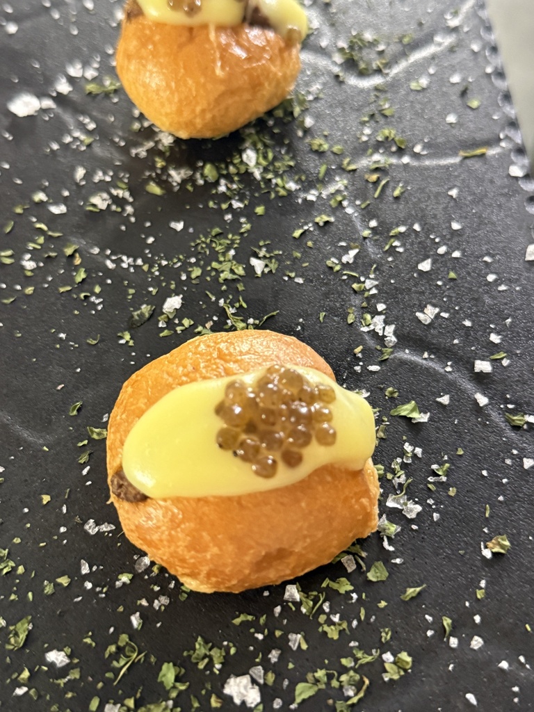 Brioche de rabo de toro y trufa XS